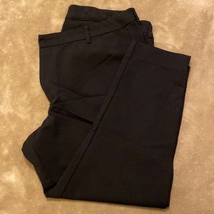 EUC Black ponte pants